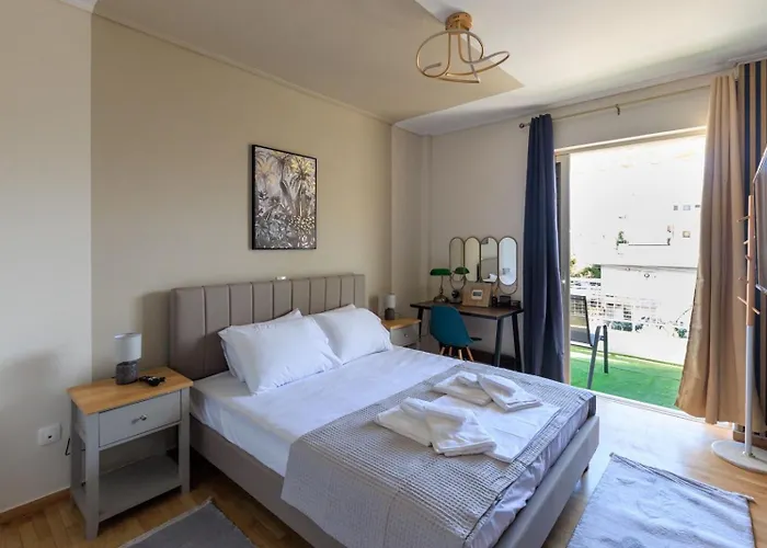 Aiolos Elegant Escapes Glyfada Apartment
